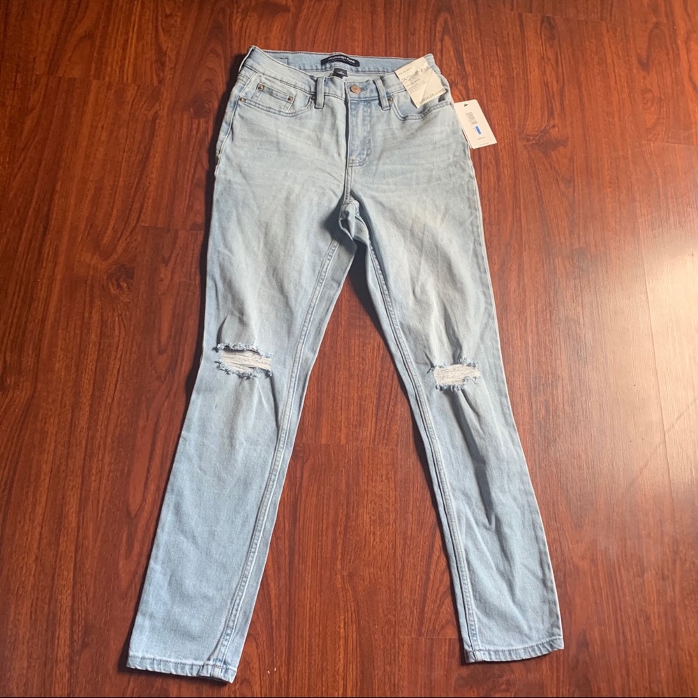 New Women’s Calvin Klein Jeans